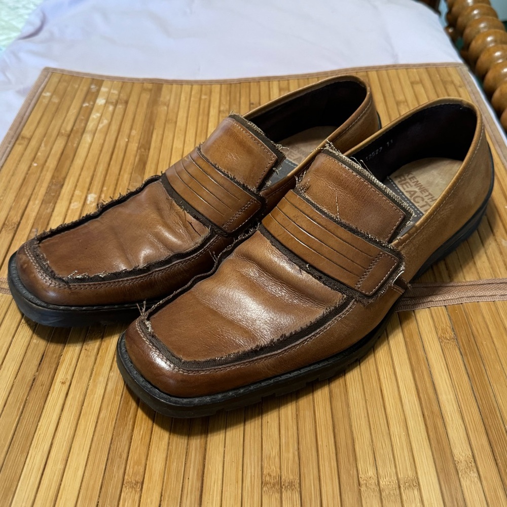 Kenneth Cole - Reaction Brown Leather Loafer